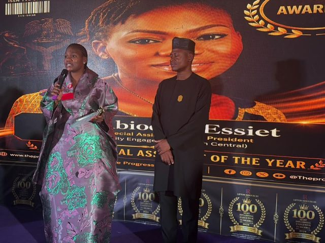 Award-Winning SSA to Mr president